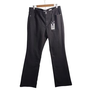 Sofia Jeans Women's Black Melisa Mid Rise Bootcut Jeans Size 16W NWT